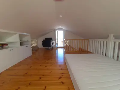 Penthouse 155 m², Murter - sea view and 6 terraces - 19