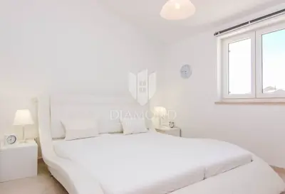 Poreč Umgebung, interessantes Haus mit drei Wohnungen - 18