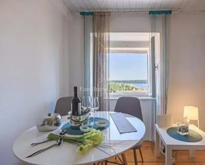 PULA- STARI GRAD Wohnung im Dachgeschoss