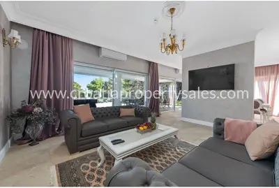 Villa 530 m², Šibenik - quiet location by the beach - 6