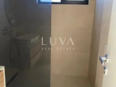Penthouse 115 m², Krk - atemberaubender Panoramablick auf das Meer - 10