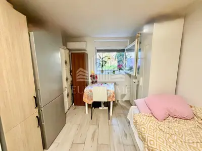 Studio apartment, Trešnjevka - Sjever, quiet courtyard side - 7