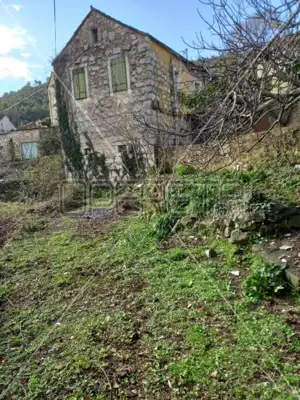 Haus zum Kauf in Stari Grad, 200 m² - 9