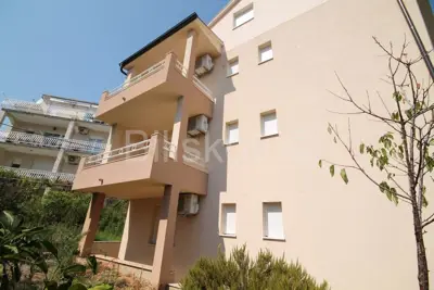 Haus 427 m², Seget Donji - Meerblick und 3 Wohnungen - 4