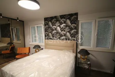 Haus 427 m², Seget Donji - Meerblick und 3 Wohnungen - 11