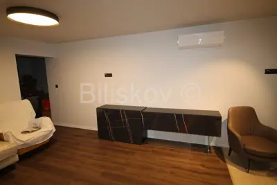 Haus 427 m², Seget Donji - Meerblick und 3 Wohnungen - 6