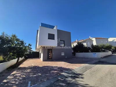 Apartment for sale in Vodice, 115,1 m²
