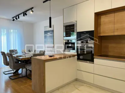 Stan 74,9 m², Makarska - blizu centra i mirna lokacija - 7