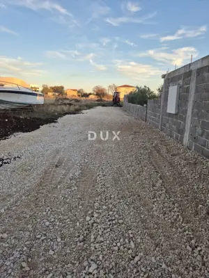 Building plot, Murvica - regular shape and access road - 2