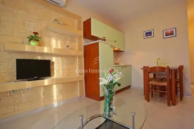 Apartmanska kuća sa sedam apartmana, blizina plaže! - 20