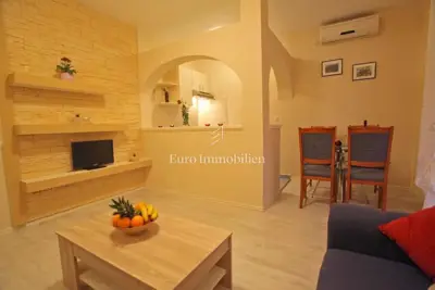 Apartmanska kuća sa sedam apartmana, blizina plaže! - 10