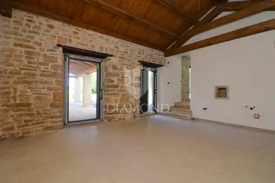 Kamena kuća 170 m², Barban - bazen i 4 spavaće sobe - 20