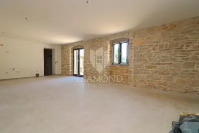 Kamena kuća 170 m², Barban - bazen i 4 spavaće sobe - 17