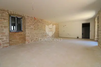 Kamena kuća 170 m², Barban - bazen i 4 spavaće sobe - 16