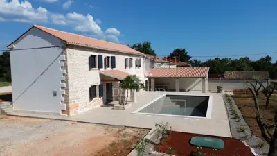 Kamena kuća 170 m², Barban - bazen i 4 spavaće sobe - 2