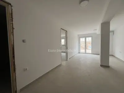 Crikvenica, 1S+DB s okućnicom