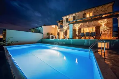 Haus zum Kauf in Sveti Lovreč, 355 m² - 2