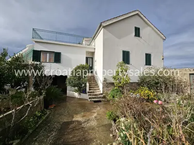 Kuća, Hvar, 260 m², 1 300 000 €