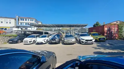 Martinkovac, office building with parking lot - 5
