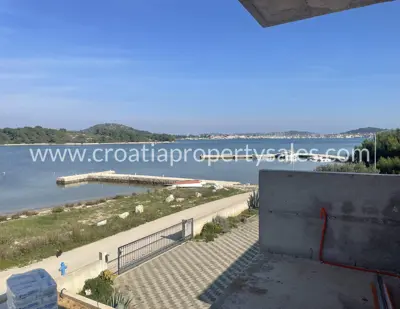Vila 215 m², Otok Murter - 1. red do mora - 2