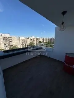 Stan 46 m², Travno - terasa 18 m² i lift - 19