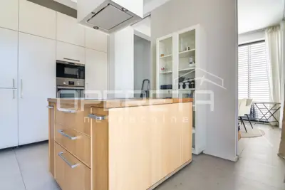 SAMOSTOJEĆA KUĆA, NAJAM, LAŠČINA, 270 m² - 8