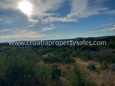 Building plot 1,799 m², Otok Brač - quiet location - 5