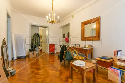 Wohnung zum Kauf in Centar, 140 m²