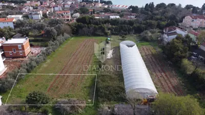 Land plot for sale in Umag