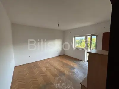 House 296 m², Prisoje - legalized family house - 8