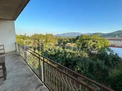 House 296 m², Prisoje - legalized family house - 5
