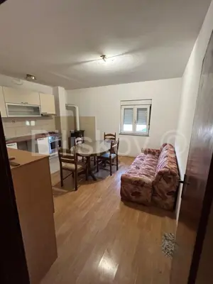 House 296 m², Prisoje - legalized family house - 15