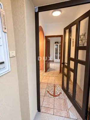 Opatija, Ičići, centar, stan, 52 m², prizemlje, parking - 12