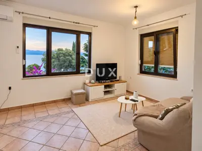 Opatija, Ičići, center, apartment, 52 m², ground floor, parking