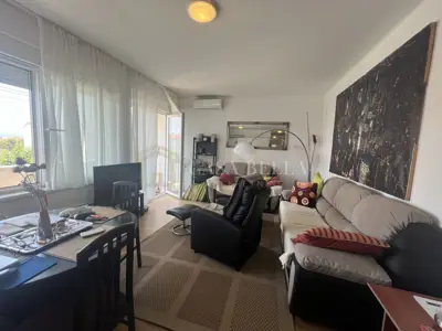 Novi Vinodolski, Centar, 2 Zimmer + Wohnzimmer, Meerblick - 4
