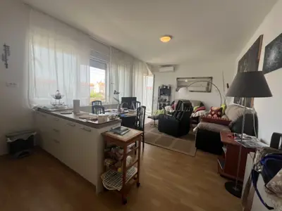 Novi Vinodolski, Centar, 2 Zimmer + Wohnzimmer, Meerblick - 3