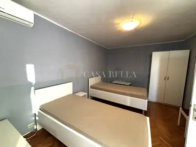 Kamena kuća u Crikvenici, 80 m od mora i krovna terasa - 14
