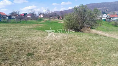 Grundstück 7.082 m², Ogulin - ruhige Lage und Blick