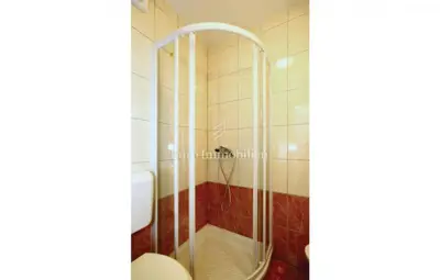 Kamena kuća u Višnjanu, 2 spavaće sobe i balkon 12 m² - 12