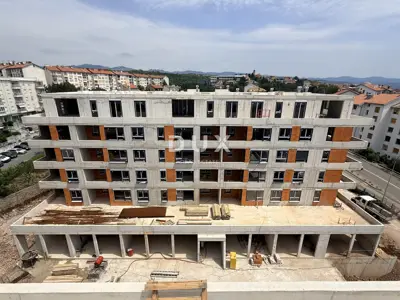Apartment 47.5 m², Srdoči - loggia and terrace - 3