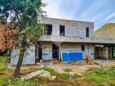 Kuća 165 m², Poreč - bazen i terasa s jacuzzijem