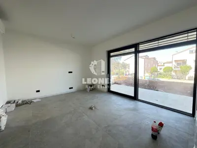 Stan s vrtom 80 m², Poreč - prizemlje novogradnje - 6
