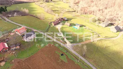 Immobilie im Herzen von Lika, Pool, Jacuzzi, Sauna, Aussicht, Gospić, 290 m² - 14