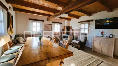 Immobilie im Herzen von Lika, Pool, Jacuzzi, Sauna, Aussicht, Gospić, 290 m² - 3