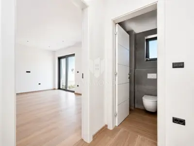 Haus zum Kauf in Rovinj, 198,2 m² - 20