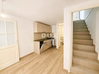 House 58 m², Labin - old town core and private courtyard - 8