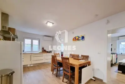 Haus 107 m², Umag - Meeresnähe und Grundstück 342 m² - 12