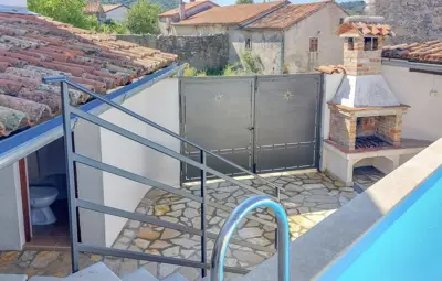 Stone house 110 m², Buzet - quiet settlement - 5