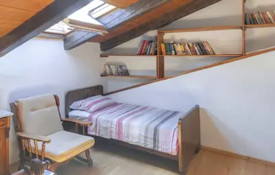Stone house 110 m², Buzet - quiet settlement - 19