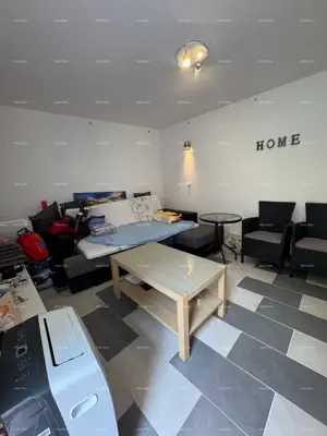 Kuća u Medulinu, centar, 2 etaže i 2 dijela - 8